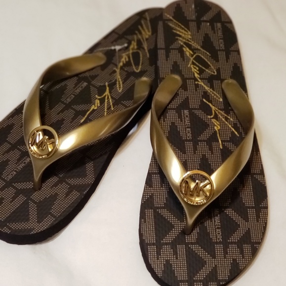 Michael Kors flip flops - Picture 2 of 4